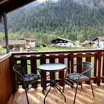 Eddy 's Panorama *