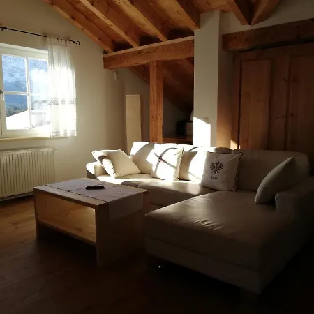 Eddy 's Panorama Apartment *